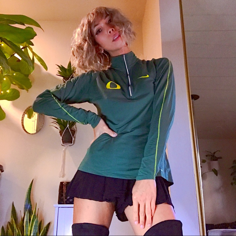 ISO Nike Oregon Ducks Half Zip Jacket
